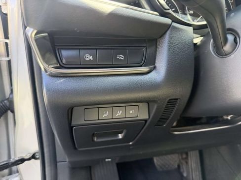 Used 2024 MAZDA CX-30 AWD 2.5 S w/ Preferred Package image 19