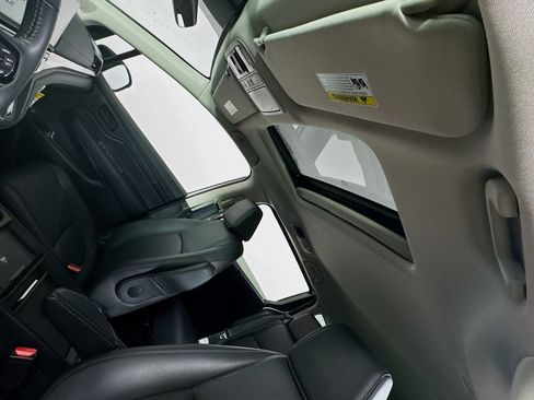 Certified 2025 Honda Odyssey EX-L image 15