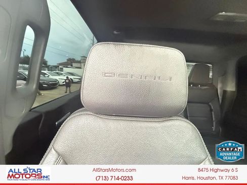 Used 2022 GMC Sierra 2500 Denali w/ Denali Ultimate Package AWD/4WD image 24
