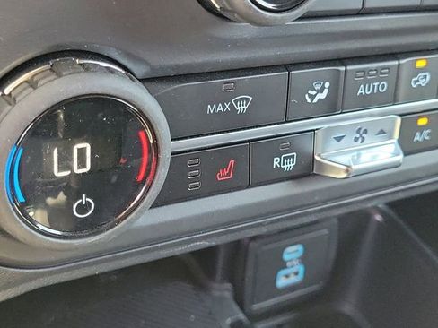 Used 2025 Ford Bronco Big Bend AWD/4WD image 12