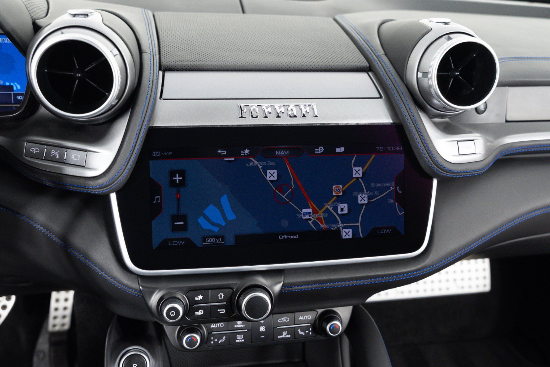 Used 2019 Ferrari GTC4Lusso T RWD image 28