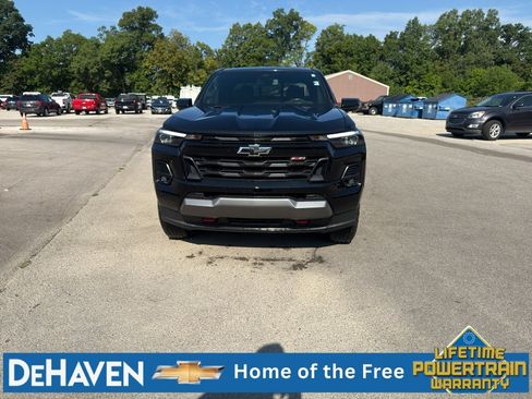 Used 2023 Chevrolet Colorado Z71 w/ Z71 Convenience Package 2 AWD/4WD image 9