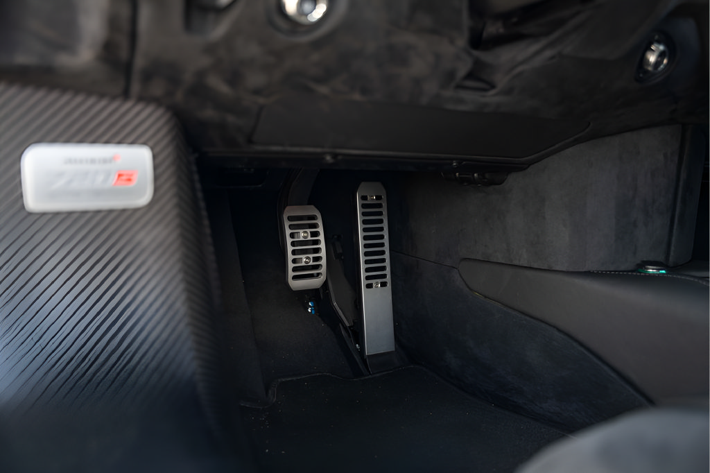 Used 2019 McLaren 720S RWD image 36