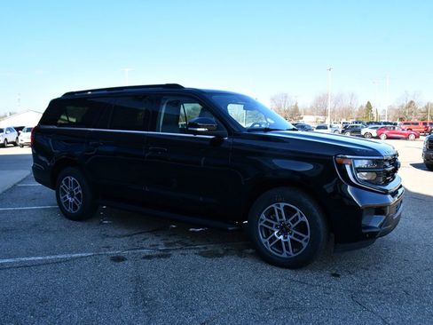 New 2026 Ford Expedition Max Active AWD/4WD image 8