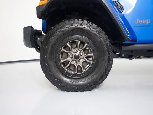 Used 2023 Jeep Wrangler Unlimited Rubicon 392 AWD/4WD image 17
