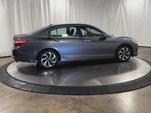 Used 2016 Honda Accord EX-L image 2