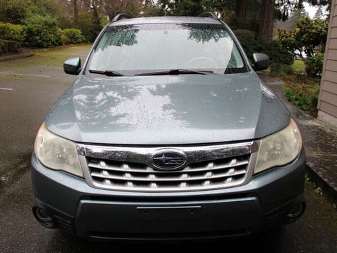 Used 2012 Subaru Forester 2.5X Limited image 10