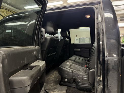 Used 2015 Ford F450 Lariat w/ Chrome Package image 8