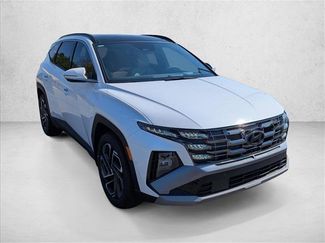 New 2026 Hyundai Tucson Limited video 3