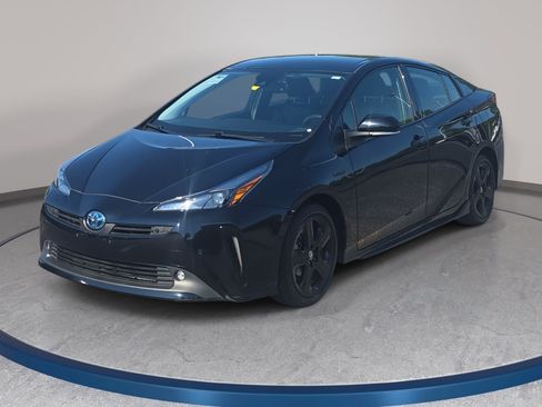 Used 2022 Toyota Prius FWD image 1