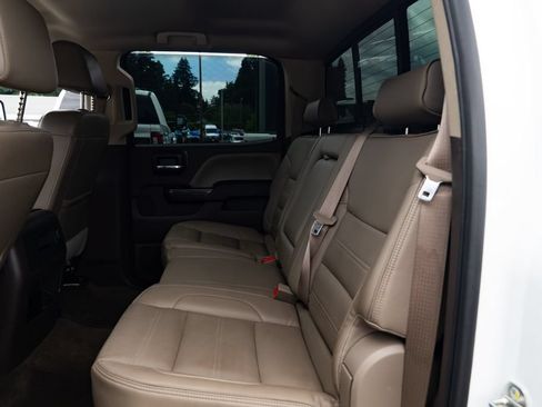 Used 2016 GMC Sierra 2500 Denali w/ Duramax Plus Package AWD/4WD image 20