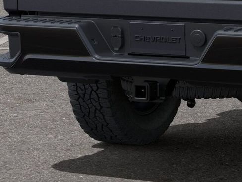 Used 2024 Chevrolet Silverado 2500 Custom w/ Custom Convenience Package AWD/4WD image 14