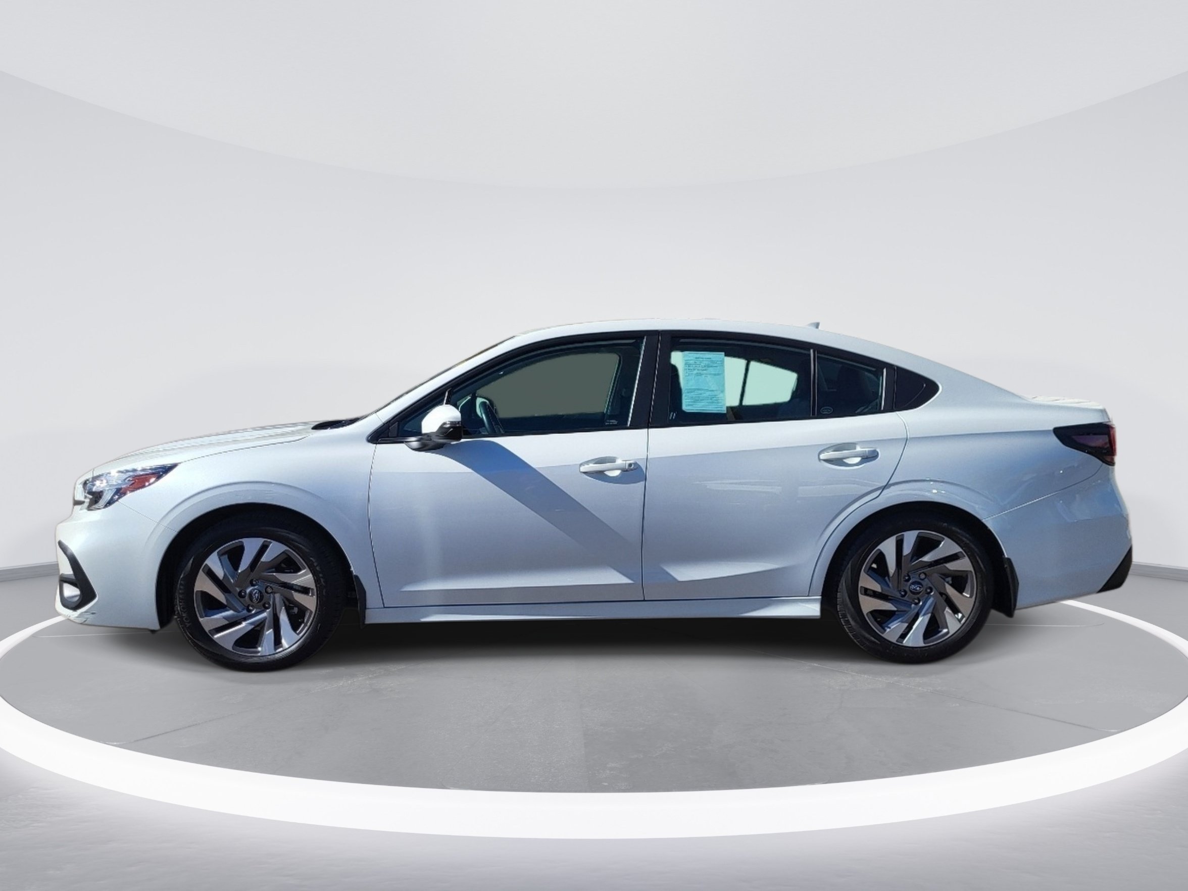 Used 2025 Subaru Legacy Limited AWD/4WD image 4