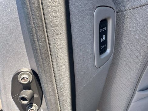 Used 2016 Honda Odyssey SE image 15