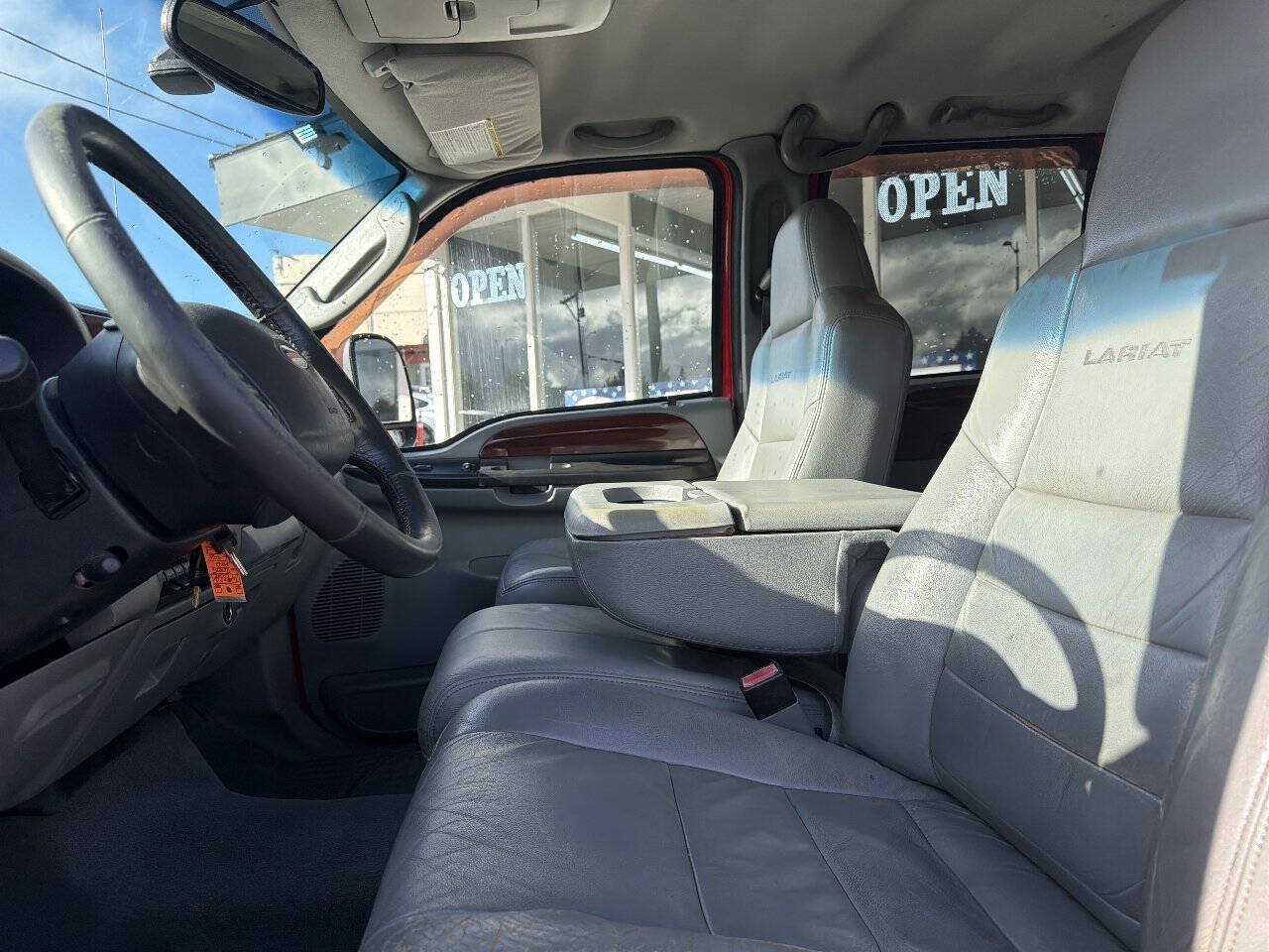 Used 2005 Ford F350 Lariat AWD/4WD image 24