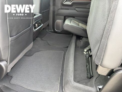 Used 2025 GMC Sierra 1500 Denali w/ Denali Reserve Package AWD/4WD image 39