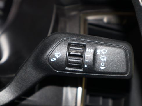 Used 2020 Ford Ranger Lariat w/ Equipment Group 501A Mid image 26