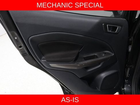 Used 2018 Ford EcoSport SE w/ SE Convenience Package image 16