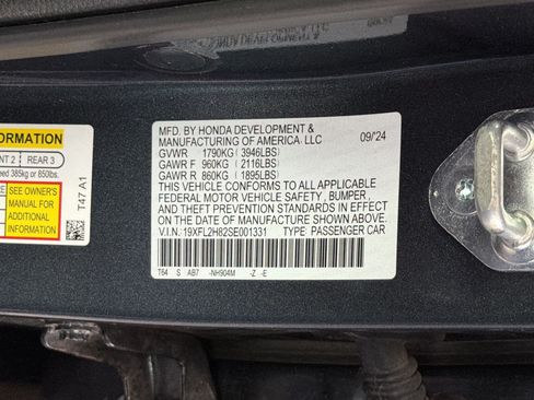 Certified 2025 Honda Civic Sport image 25