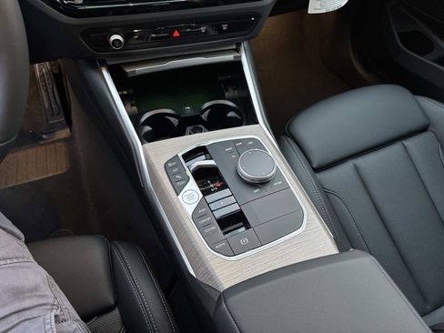 New 2025 BMW 330i xDrive 330i xDrive w/ M Sport Package image 25