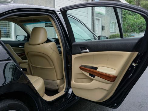 Used 2012 Honda Accord EX-L image 25