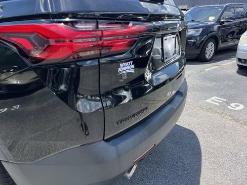 Used 2023 Chevrolet Traverse RS w/ LPO, Floor Liner Package FWD image 12