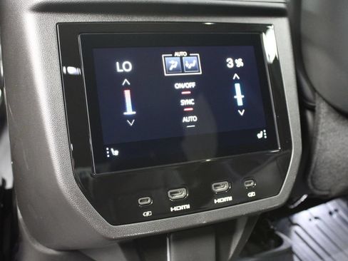 Used 2026 GMC Yukon AT4 Ultimate w/ LPO, Floor Liner Package AWD/4WD image 17