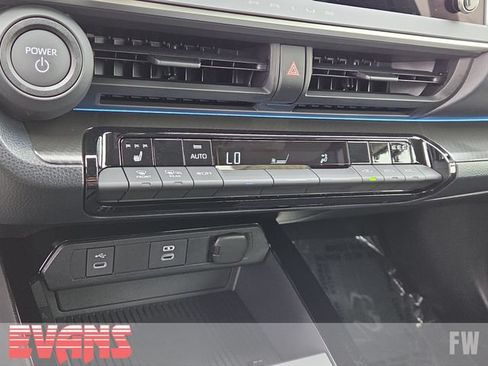 New 2026 Toyota Prius AWD image 9