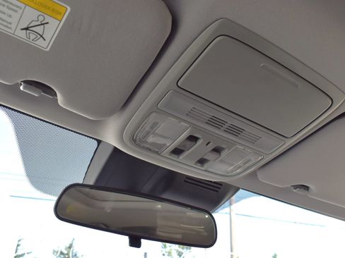 Used 2017 Honda CR-V EX image 60