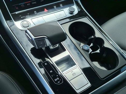 Certified 2026 Audi Q7 3.0T Premium Plus w/ Premium Plus Package AWD/4WD image 12