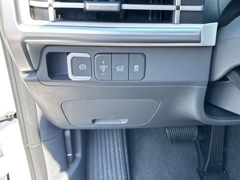 New 2026 Hyundai Santa Fe SE AWD/4WD image 18