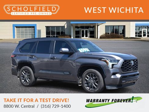 Used 2023 Toyota Sequoia Platinum AWD/4WD image 1