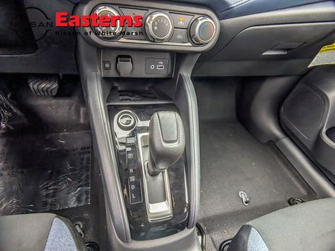 New 2025 Nissan Versa SV w/ Trunk Package image 19