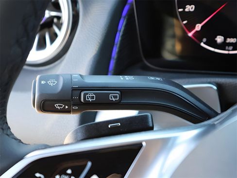 New 2026 Mercedes-Benz GLB 250 4MATIC image 35