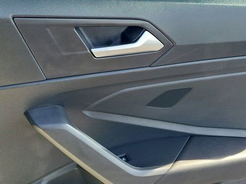 Used 2023 Volkswagen Jetta SE w/ Panoramic Sunroof Package FWD image 6