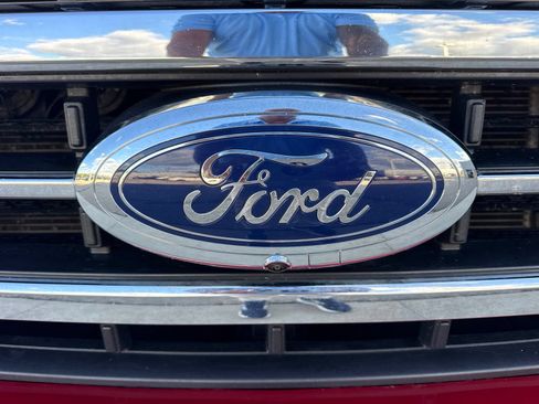 Certified 2022 Ford F150 Lariat w/ Tow Technology Package AWD/4WD image 13