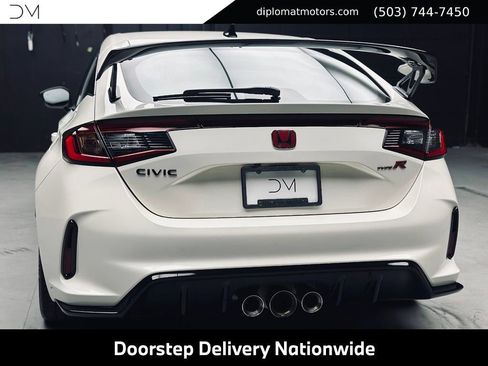 Used 2024 Honda Civic Type R image 17