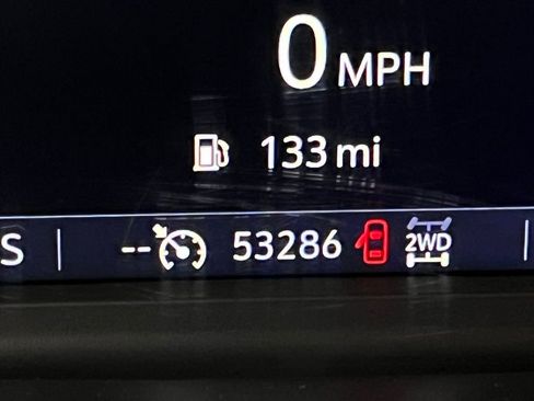 Used 2021 Chevrolet Silverado 1500 RST image 22