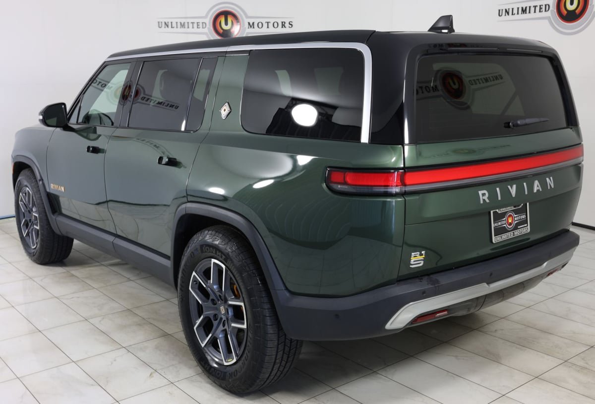 Used 2022 Rivian R1S Launch Edition Quad AWD/4WD image 4