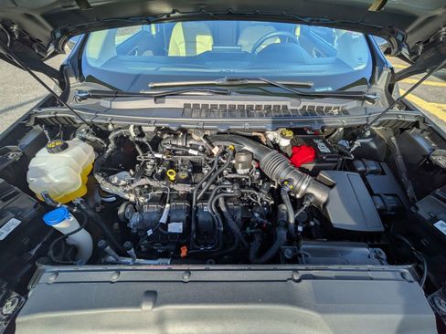 Certified 2024 Ford Edge SEL w/ Convenience Package image 11