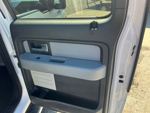 Used 2014 Ford F150 XLT w/ Equipment Group 302A Luxury image 21