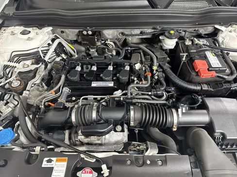 Used 2018 Honda Accord LX image 26