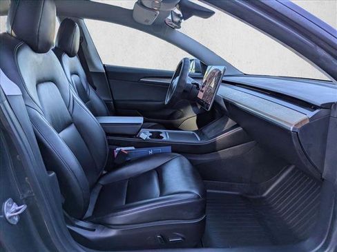 Used 2021 Tesla Model 3 Standard Range Plus image 21