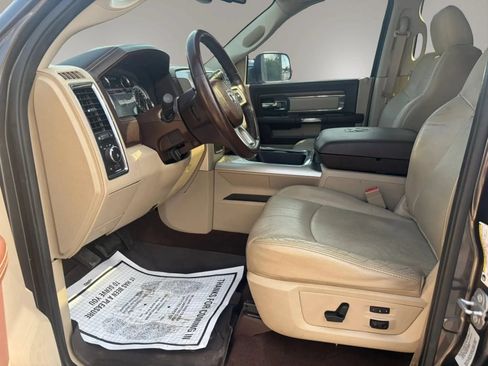 Used 2016 RAM 2500 Laramie w/ Convenience Group AWD/4WD image 23