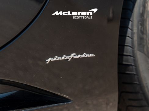Used 2014 Ferrari California RWD image 28