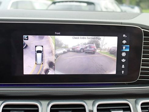 Used 2020 Mercedes-Benz GLS 450 4MATIC image 24
