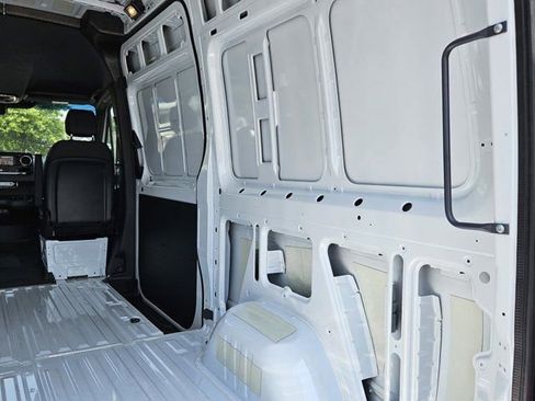 New 2025 Mercedes-Benz Sprinter 2500 image 33