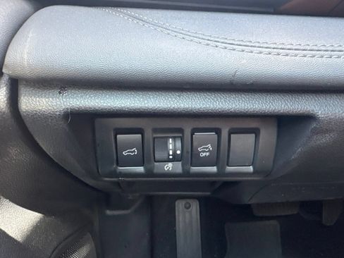 Used 2024 Subaru Outback Touring AWD/4WD image 14
