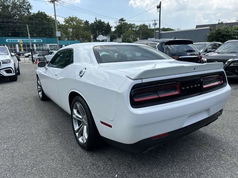 Used 2022 Dodge Challenger R/T image 5
