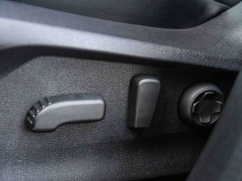 New 2026 Subaru Ascent Limited image 21